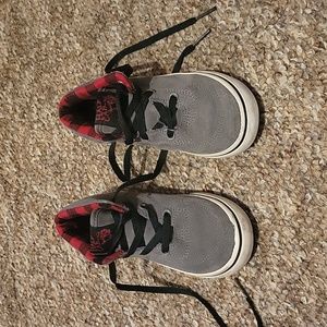 Toddler Van's in really good condition!